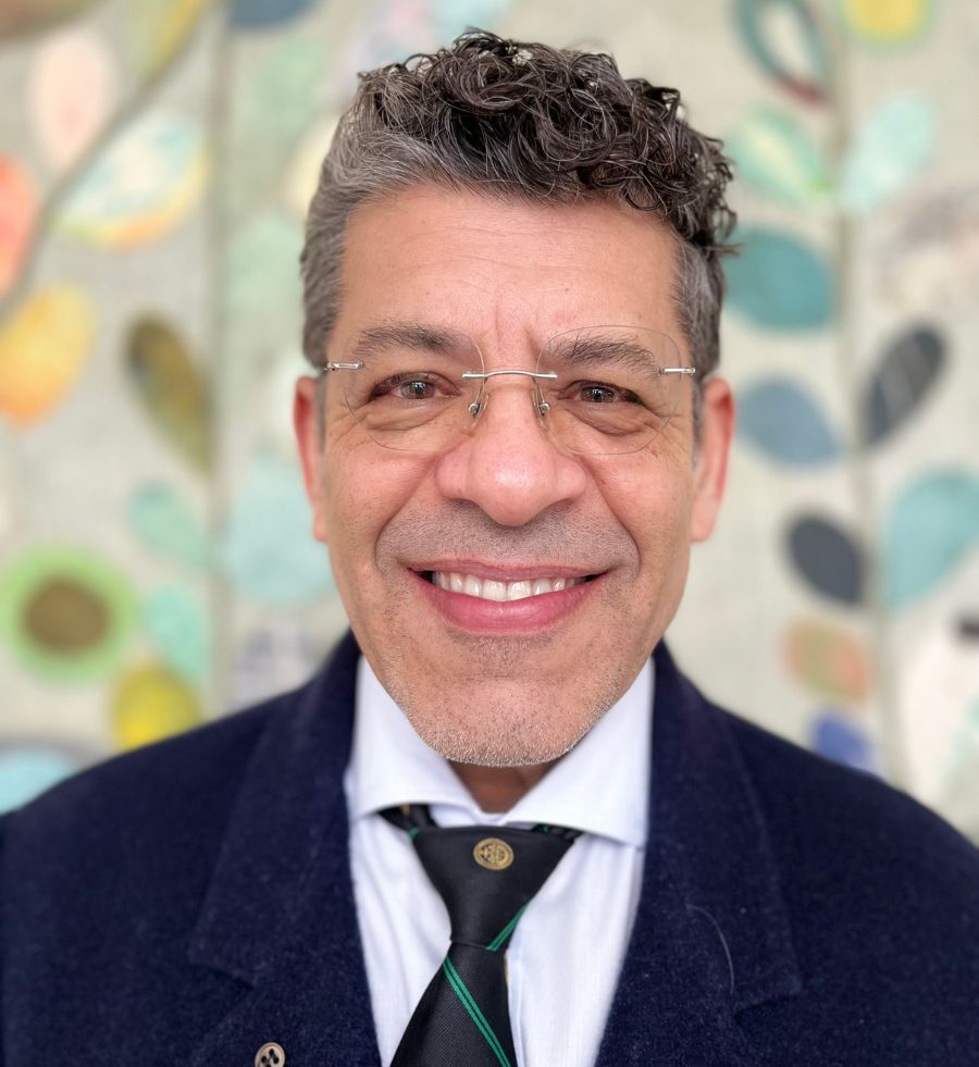 Dr. Sergio Weinberger