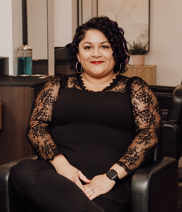 Yesenia, stylist at Hair Enve