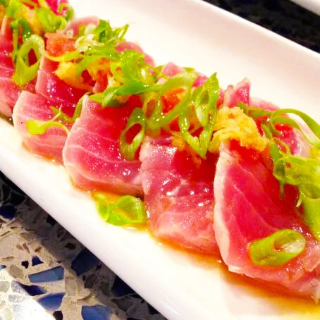 Také Sushi Restaurant on Instagram